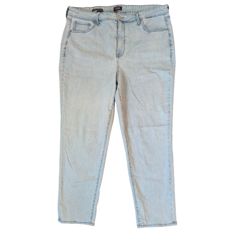 NYDJ Margot Girlfriend Jeans 16W Light Wash Cool Embrace Lift Tuck Technology